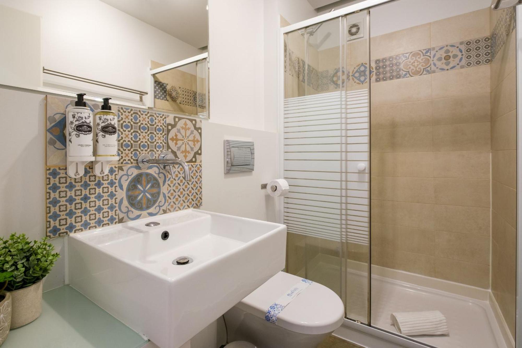 Historic Nook Downtown Near Metro * Porto